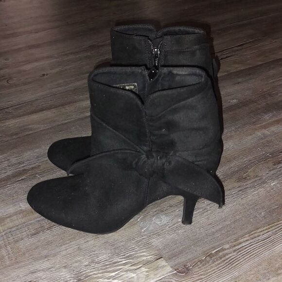 Metro 7 Knotty black side zipper black heeled ankle boot Sz 8 EUC - Picture 3 of 8